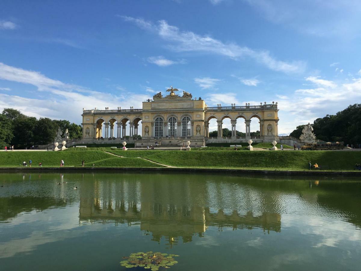 Schoen Wohnen Naehe Schoenbrunn Apartman Bécs Kültér fotó